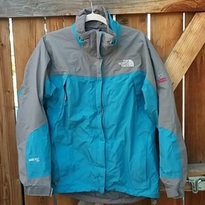 The North Face gore-tex xcr coat women's medium